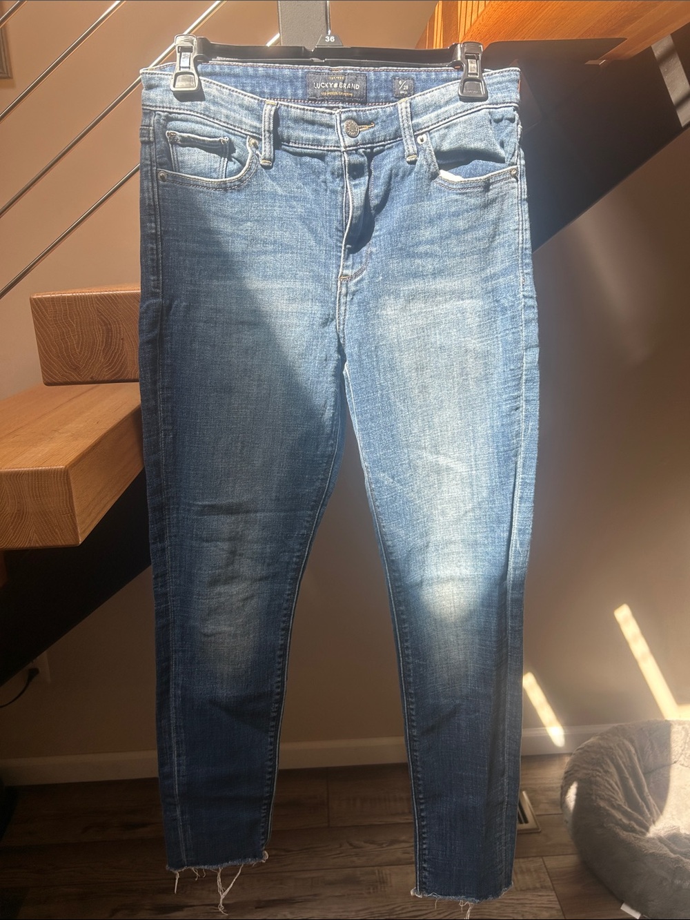 Lucky Brand Medium Blue Denim Jeans